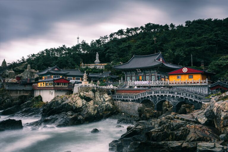 Haedong Yonggungsa Temple Haedong Yonggungsa Temple above the rocky coastline in Busan.